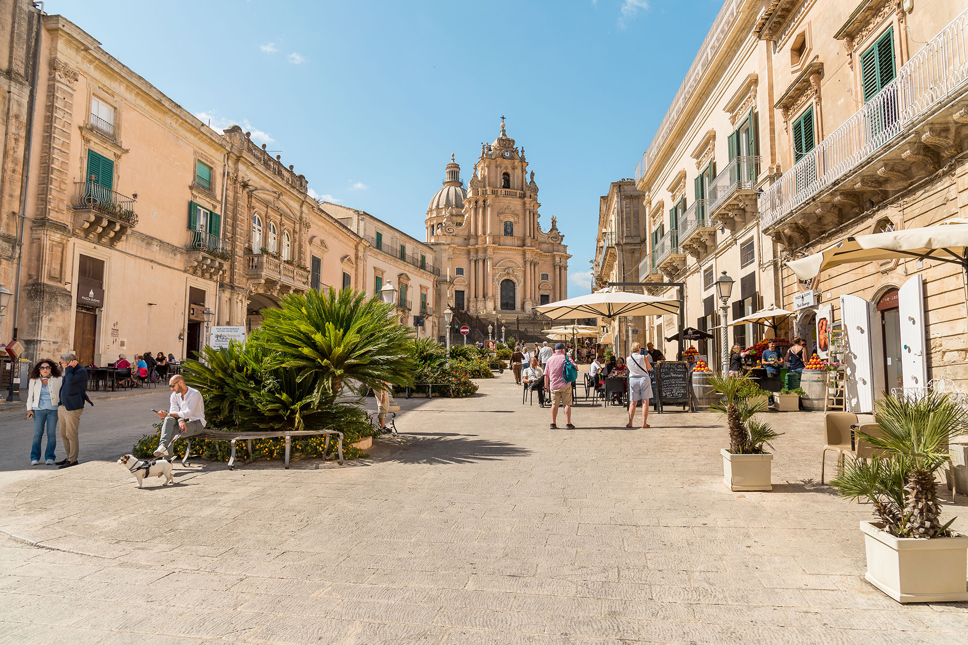 TOUR DEL BAROCCO IN BICI Tra mare, borghi UNESCO e natura nella Sicilia sud-orientale - immagine 2
