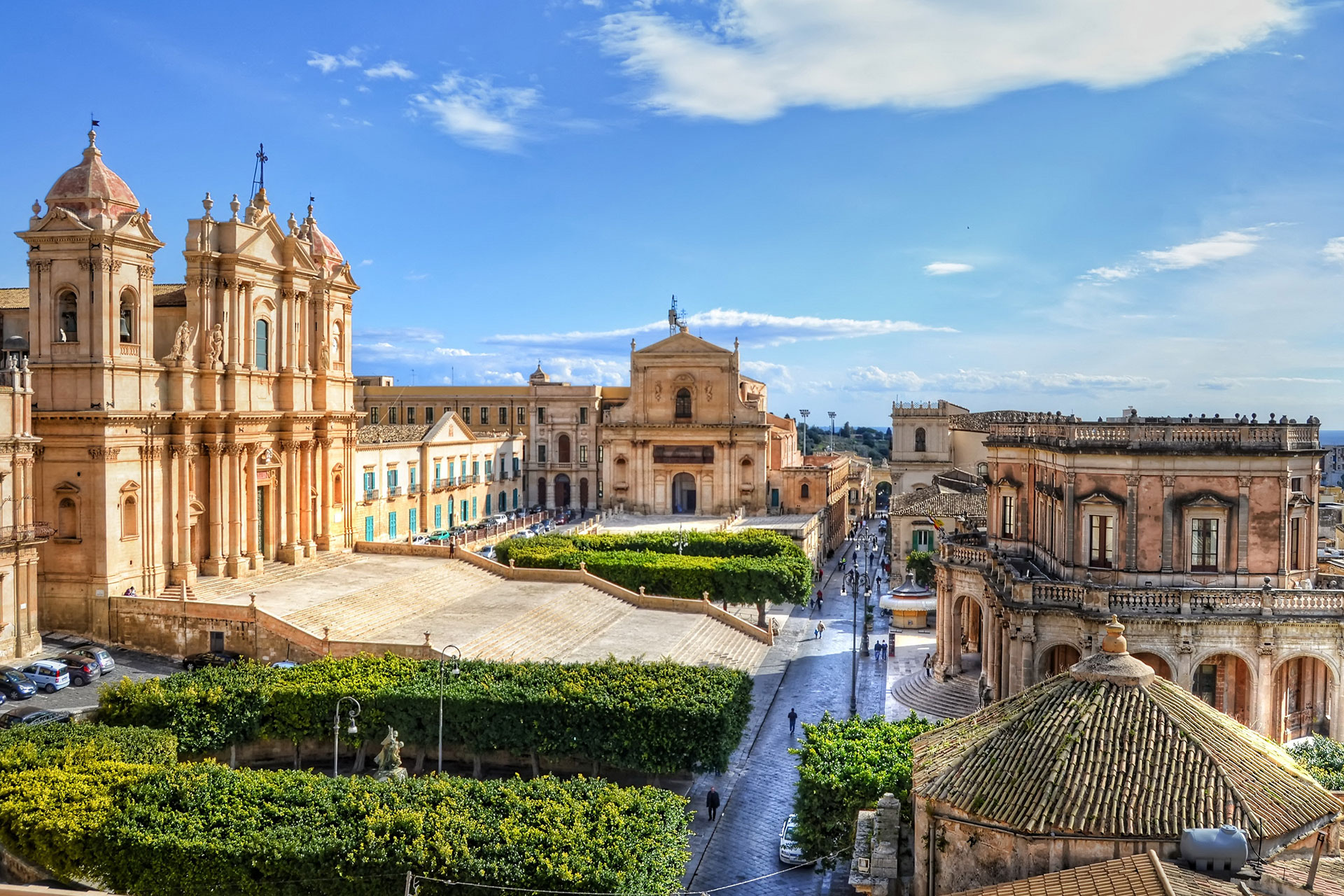 TOUR DEL BAROCCO IN BICI Tra mare, borghi UNESCO e natura nella Sicilia sud-orientale