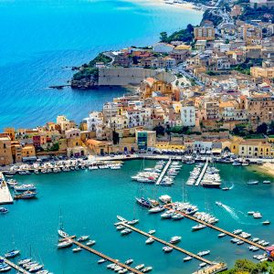 Alternative view of Esperienza Premium in Catamarano a Castellammare del Golfo – Snorkeling tra Scopello e Riserva dello Zingaro