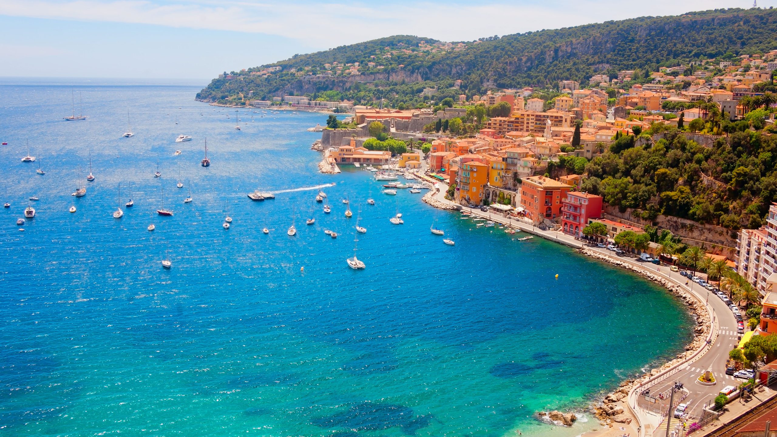 Costa Fascinosa 2027 da Messina – Crociera tra Francia, Liguria, Toscana e Costiera Amalfitana - immagine 4